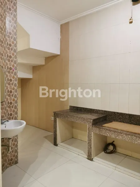 image RUMAH DI PALEM UTARA PONDOK CANDRA SIDOARJO DEKAT PONDOK TJANDRA, TOL WARU JUANDA, MERR, RUNGKUT (5)