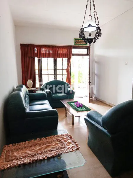 image RUMAH HITUNG TANAH, LOKASI STRATEGIS, PINGGIR JALAN UTAMA, SANGAT DEKAT DENGAN SD, SMP SABILILLAH, SM FUTSAL, RS UB, SEKOLAH KATOLIK WHA IND, PASAR BLIMBING DAN AREA KULINER DI SUHAT. SISA TANAH MASIH LUAS (2)