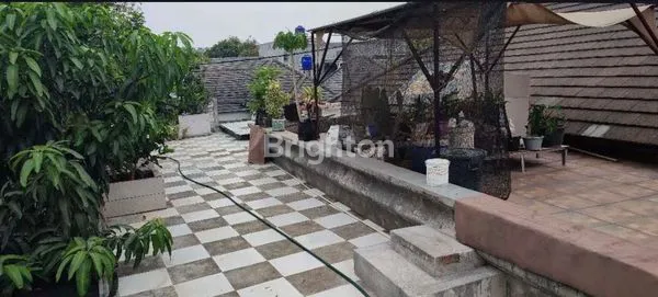 image RUMAH HOEK MINIMALIS DI SERPONG PARK SERPONG TANGERANG (4)