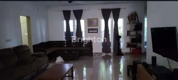 image RUMAH HOEK MINIMALIS DI SERPONG PARK SERPONG TANGERANG (6)