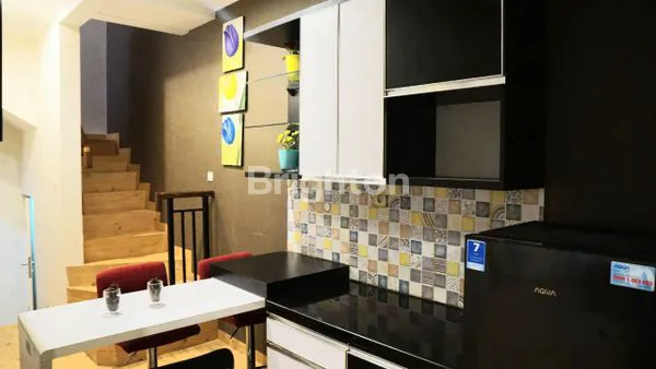 image RUMAH MALIBU FURNISHED BSD TANGERANG (4)