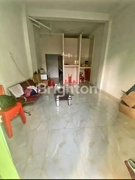 image RUMAH DENGAN KONDISI BANGUNAN OK DI KOMPLEK BAHAGIA 2  JEMADI KRAKATAU (3)