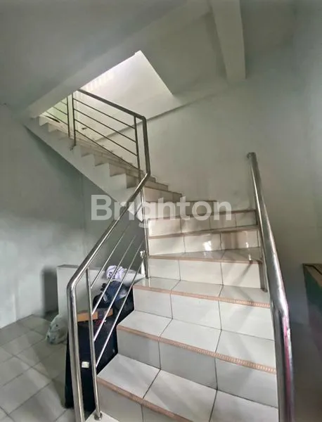 image RUMAH DENGAN KONDISI BANGUNAN OK DI KOMPLEK BAHAGIA 2  JEMADI KRAKATAU (7)