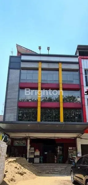 image RUKO DUA GANDENG 4 LANTAI PINGGIR JALAN RAYA BOULEVARD KELAPA GADING (1)