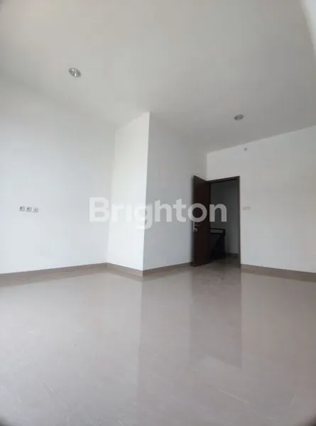 image RUMAH DI PERUMAHAN MINI CLUSTER THE ASHFORD AT PURI JAKARTA BARAT (7)