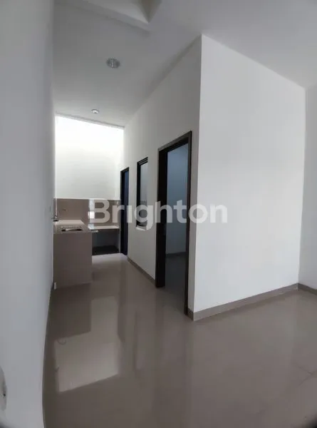 image RUMAH DI PERUMAHAN MINI CLUSTER THE ASHFORD AT PURI JAKARTA BARAT (2)