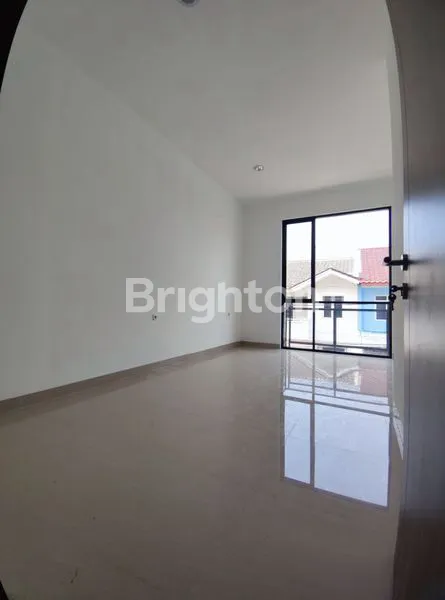 image RUMAH DI PERUMAHAN MINI CLUSTER THE ASHFORD AT PURI JAKARTA BARAT (3)