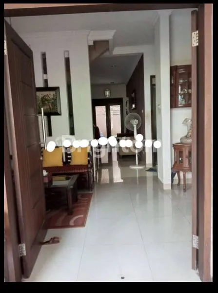 image RUMAH CANTIK 2 LANTAI DI CITRAGRAND CIBUBUR SEDANG MENCARI JODOH (5)