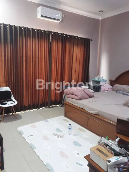 image RUMAH 2 LANTAI MANYAR, SIAP HUNI MINIM RENOVASI. AREA FAVORIT SURABAYA TIMUR (3)