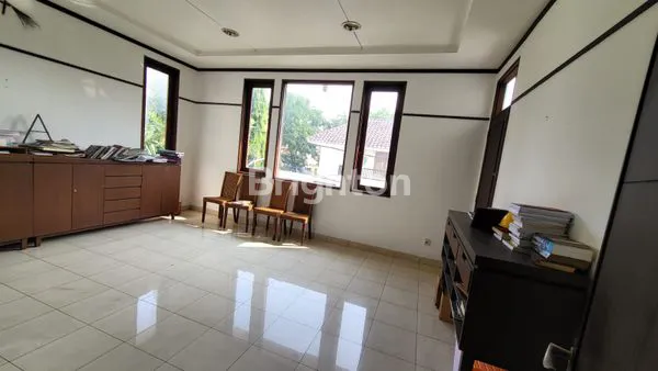 image RUMAH DI SUNTER X-OFFICE (4)