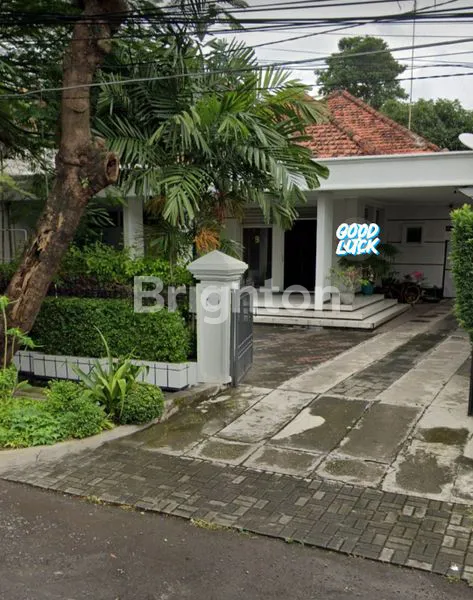 image RUMAH ASRI DI RAYA KAPUAS SURABAYA. LOKASI STRATEGIS DEKAT RAYA DARMO DAN RAYA DIPONEGORO (1)