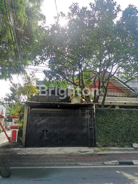 image RUMAH HOOK PINGGIR JALAN KEMANGGISAN PALMERAH JAKARTA BARAT (1)