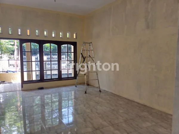 image RUMAH HANYA SELANGKAH DARI JL RAYA SEMARANG-TUGU , SEMARANG BARAT (4)