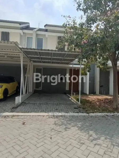 image RUMAH NORTHWEST PARK CITRALAND SURABAYA (1)