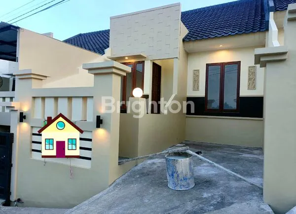 image RUMAH CANTIK DI PUSAT KOTA (1)