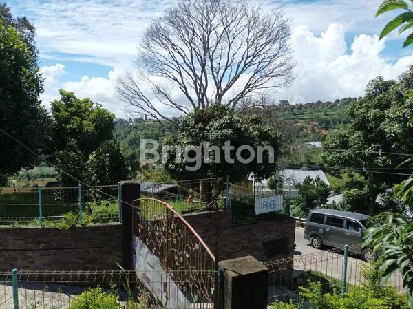 image RUMAH VILLA DI LEMBANG HITUNG TANAH VIEW KOTA BANDUNG (2)