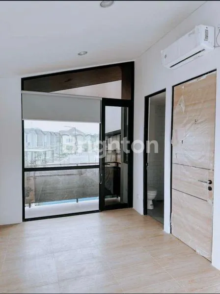 image RUMAH BARU BELUM PERNAH DIHUNI UNFURNISHED DI CENDANA PARK KARAWACI TANGERANG (5)