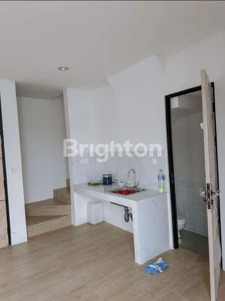 image RUMAH BARU BELUM PERNAH DIHUNI UNFURNISHED DI CENDANA PARK KARAWACI TANGERANG (6)