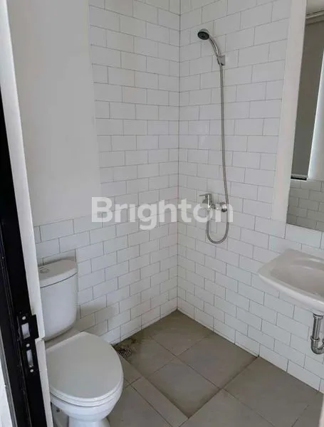 image RUMAH BARU BELUM PERNAH DIHUNI UNFURNISHED DI CENDANA PARK KARAWACI TANGERANG (7)