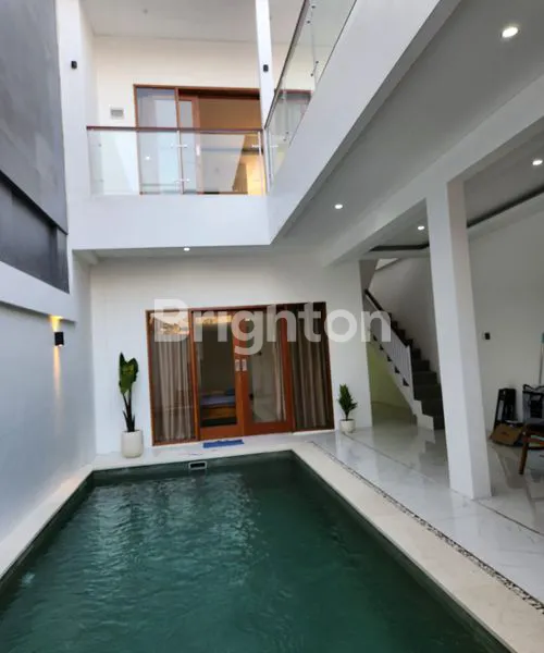image NEW GRESS VILLA 2LT MODERN MINIMALIS WITH POOL & FULL FURNISH DENGAN VIEW MATAHARI TERBENAM (1)