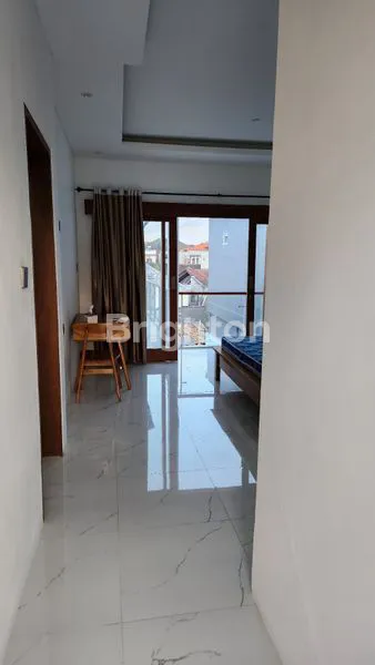 image NEW GRESS VILLA 2LT MODERN MINIMALIS WITH POOL & FULL FURNISH DENGAN VIEW MATAHARI TERBENAM (3)