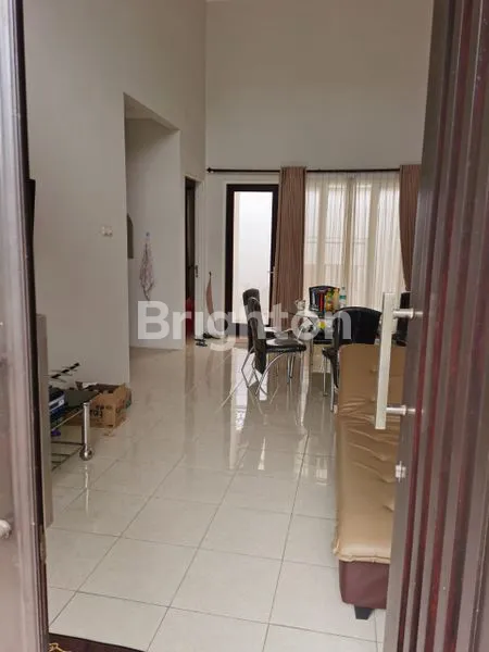 image RUMAH DI BATU MALANG (1)