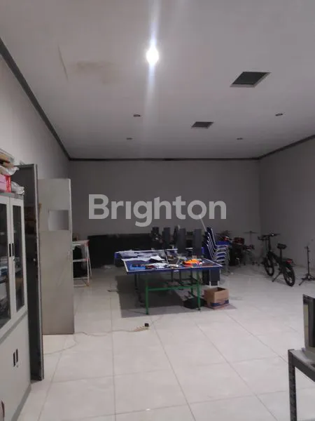 image 2 RUMAH  RENDENG (BESAR) MAIN ROAD, BISA UNTUK GUDANG (4)