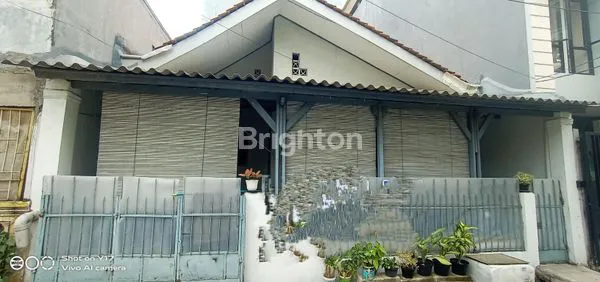 image RUMAH SATRIA 1,5LANTAI, JELAMBAR JAKARTA BARAT (1)