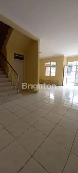 image RUMAH TAMAN RATU DURI KEPA JAKARTA BARAT - 2 LANTAI & SIAP HUNI (3)