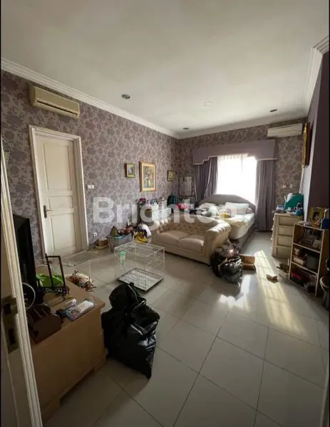 image RUMAH DI KAVLING DKI  KEMBANGAN MERUYA JAKARTA BARAT FURNISHED (3)
