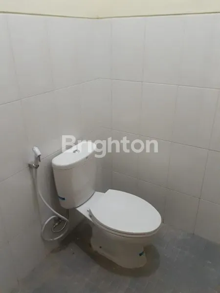 image RUMAH DI JALAN KALIURANG  (3)