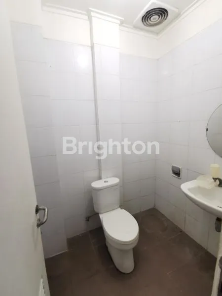 image RUKO JEMBATAN LIMA, JEMBATAN 5 JALAN RAYA MOH MANSYUR 4 LANTAI ROW 4 MOBIL (5)