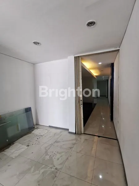 image RUKO JEMBATAN LIMA, JEMBATAN 5 JALAN RAYA MOH MANSYUR 4 LANTAI ROW 4 MOBIL (7)