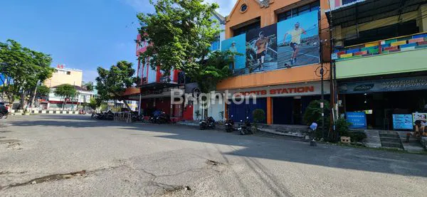 image RUKO GANDENG 2 EMPAT LANTAI PARKIRAN SANGAT LUAS (3)