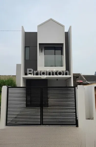 image BRAND NEW MODERN HOUSE DI SEMOLOWARU 1M-AN ONE GATE SYSTEM BONUS INTERIOR (1)