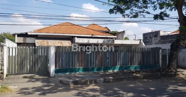 image RUMAH LAMA DI PUSAT KOTA SURABAYA DEKAT DARMO, KARTINI, PANDEGILING (1)
