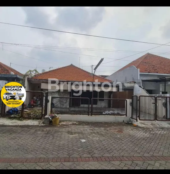 image MANYAR RUMAH HITUNG TANAH DALAM KOMPLEKS  MANYAR TOMPOTIKA RUMAH 1 LANTAI  ROW JALAN 3 MOBIL SHM (1)