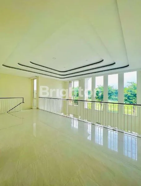 image MOSSEL BAY GRAND ISLAND PAKUWON CITY RUMAH MEWAH 2 LANTAI (4)