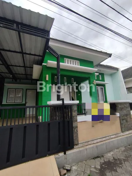 image RUMAH FURNISH 2 KAMAR AC KOTA KEDIRO (3)