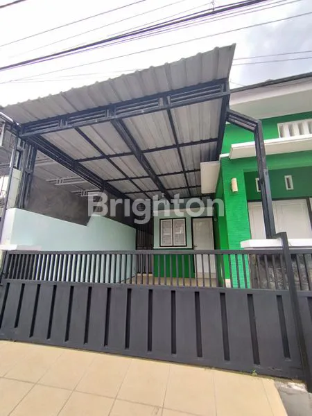 image RUMAH FURNISH 2 KAMAR AC KOTA KEDIRO (2)