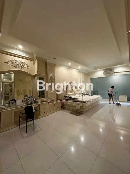 image MEWAH FURNISH ROW JLN KEMBAR. JEMURSARI REGENCY,TENGGILIS MEJOYO,PRAPEN INDAH,RUNGKUT MEJOYO,KENDANGSARI,KUTISARI INDAH,SIWALANKERTO,BENDUL MERISI INDAH,KETINTANG MADYA,GAYUNGSARI,NGINDEN INTAN,RUNGKUT ASRI,RUNGKUT MAPAN,NIRWANA EKSEKUTIF,SIDOSERMO INDAH (5)