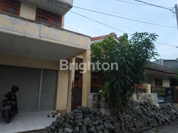 image RUMAH TENGAH KOTA GRESIK (5)