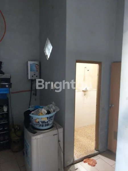 image RUMAH 2 LANTAI + KOST 10 KAMAR LOKASI STRATEGIS TENGAH KOTA KEDIRI (8)