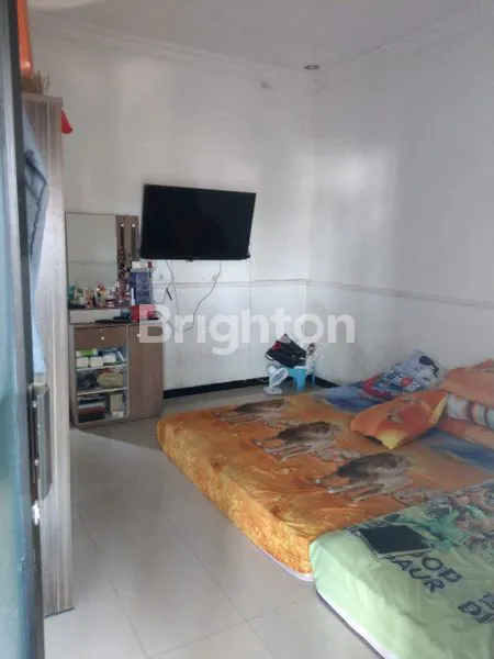 image RUMAH 2 LANTAI + KOST 10 KAMAR LOKASI STRATEGIS TENGAH KOTA KEDIRI (5)