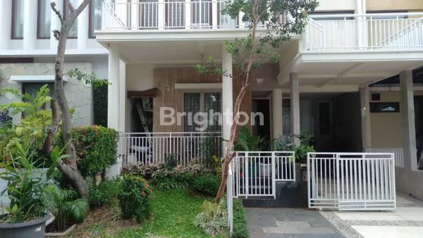 image RUMAH DI BINTARO (1)
