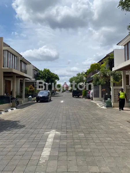 image PERUMAHAN MEWAH LAGUNA SPRING JALAN RAYA WONOSARI (7)