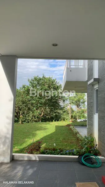 image RUMAH MEWAH SIAP HUNI LENGKAP DENGAN RUANG KAROKE DI RESOR DAGO PAKAR (4)