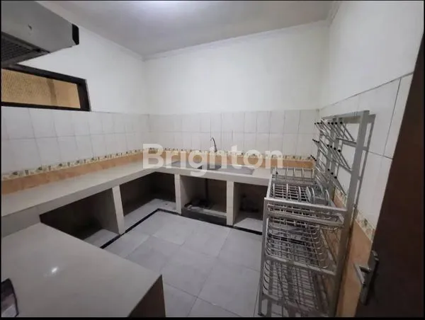 image RUMAH SIAP HUNI LEBAK INDAH ROW JALAN LONGGAR (6)