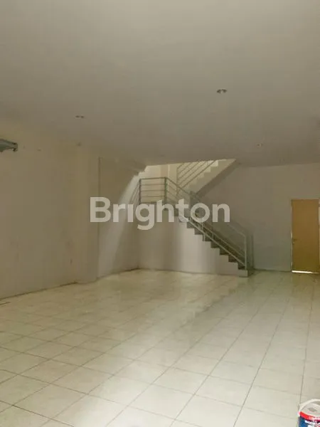 image RUKO 3 LANTAI DI MAINROAD BUAH BATU BANDUNG LOKASI STRATEGIS (3)