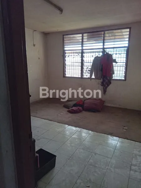 image RUKO CIPUTAT COCOK UNTUK INVESTASI, POSISI DI PINGGIR JALAN RAYA (4)